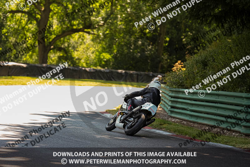 cadwell park;cadwell park photographs;cadwell trackday photographs;enduro digital images;event digital images;eventdigitalimages;peter wileman photography;racing digital images;trackday digital images;trackday photos